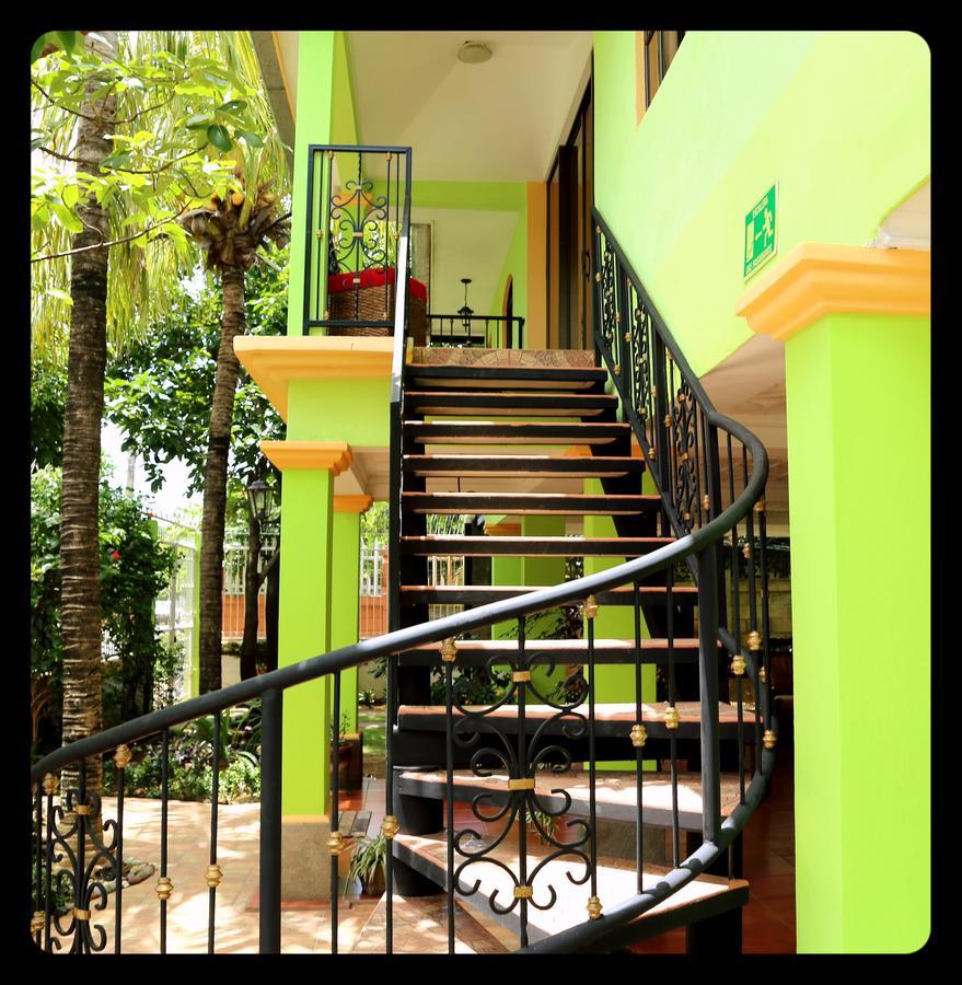 Hostal San Antonio León Exterior foto